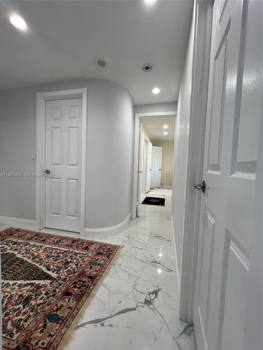 Condo 2BR 2BA - 880 NE 69th St, Miami, FL