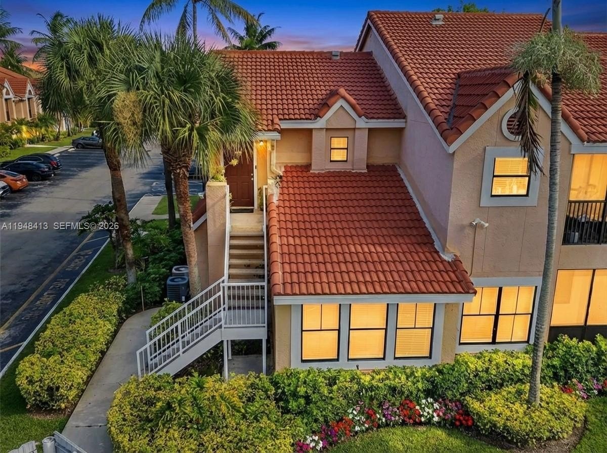 Condo 2BR 2BA - 15560 SW 104th TER, Miami, FL