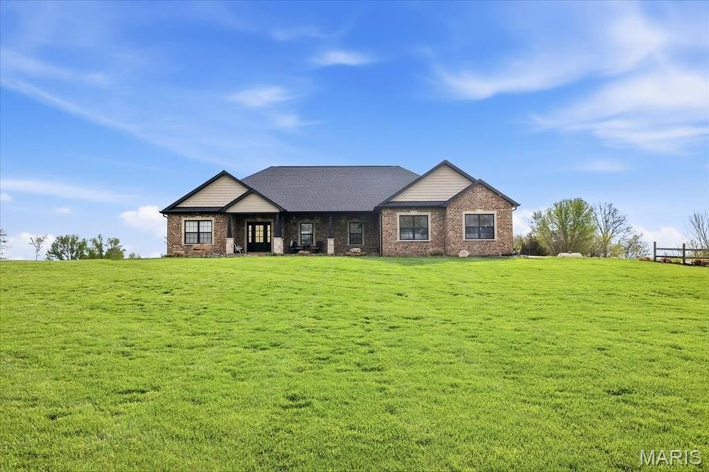 Single Family 3BR 3BA - 922 Powell Road, Red Bud, IL