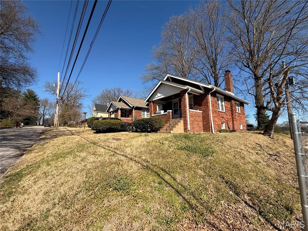 Single Family 2BR 1BA - 8312 Carl Avenue, Jennings, MO