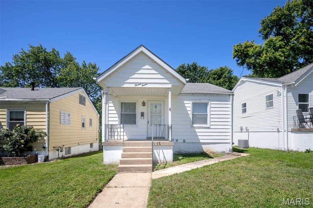 Single Family 3BR 1BA - 1411 Holden Avenue, St Louis, MO