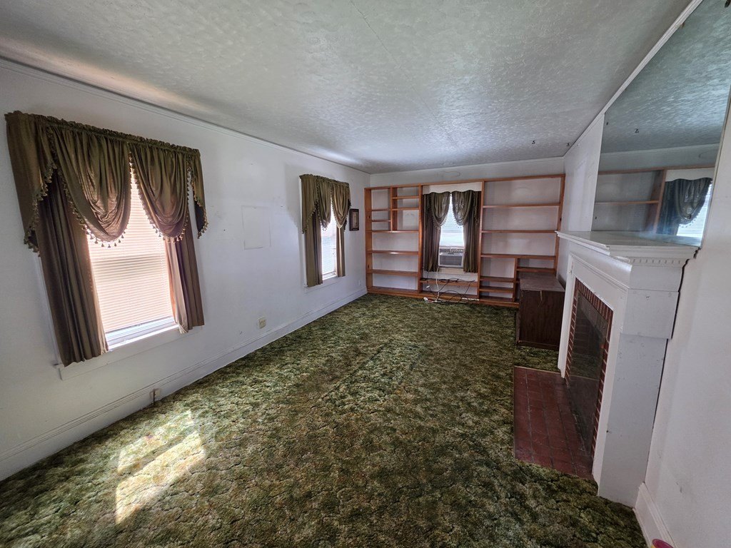 Single Family 3BR 1BA - 310 clyde, BECKLEY, WV