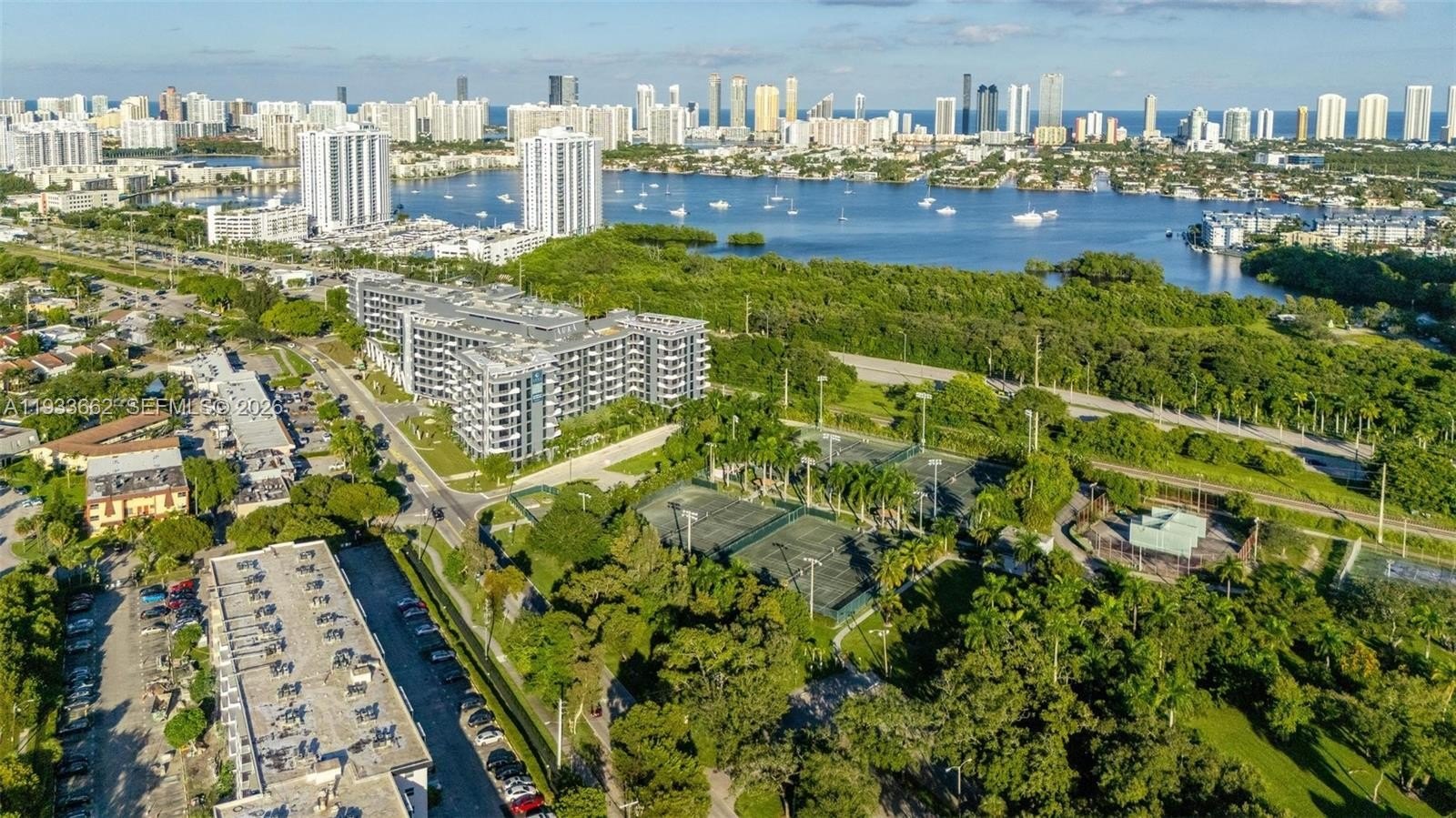 Condo 1BR 1BA - 16851 NE 23rd Ave, North Miami Beach, FL