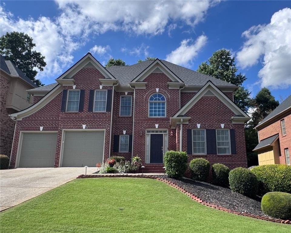 Single Family 5BR 5BA - 5346 Newport Bay Passage, Alpharetta, GA