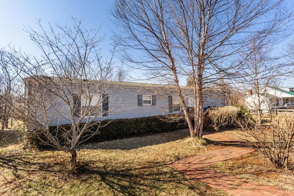 Single Family 4BR 3BA - 801 Purdum Mill Road, Appomattox, VA