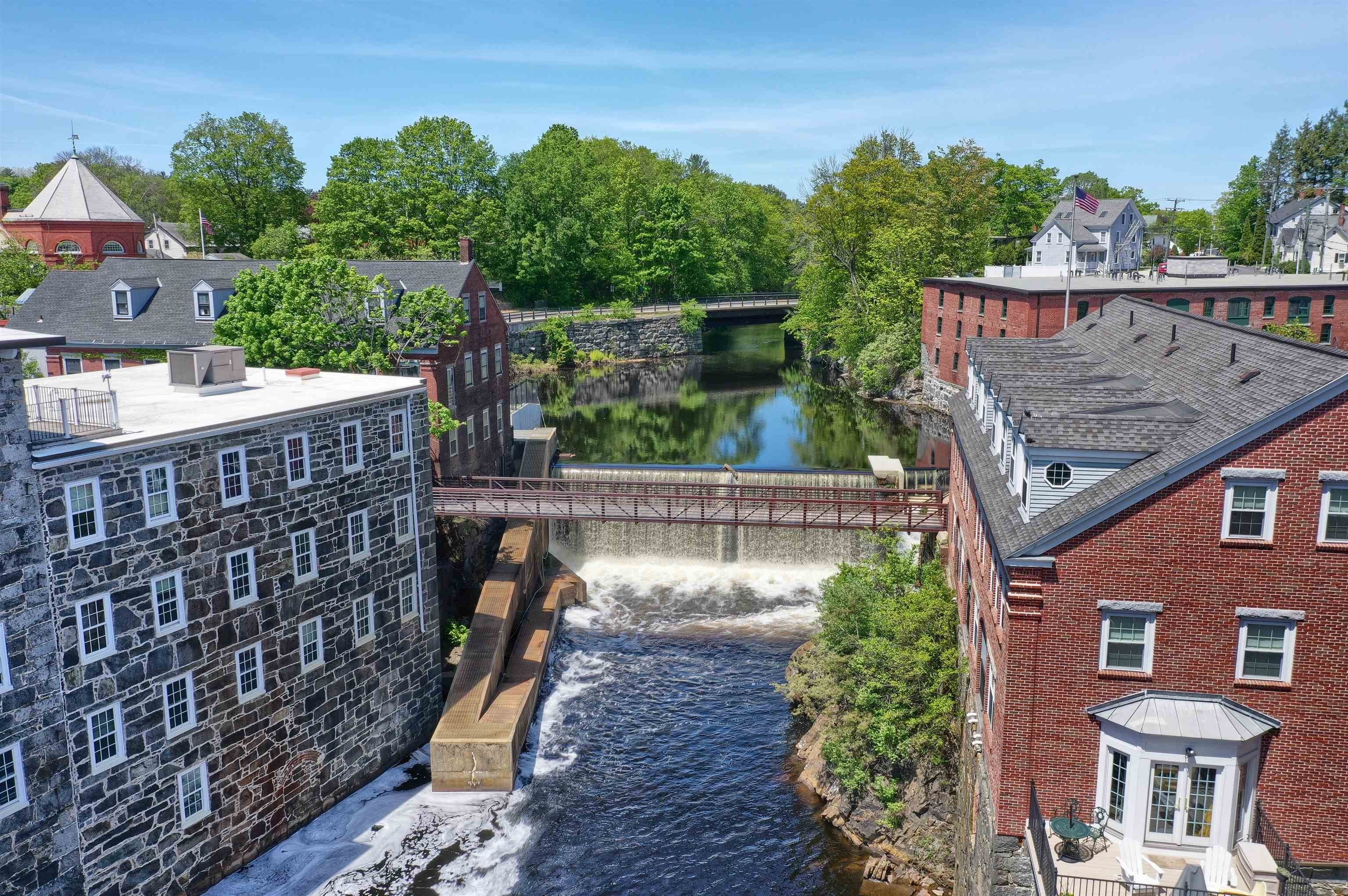 Condo 1BR 1BA - 125 Main Street, Newmarket, NH