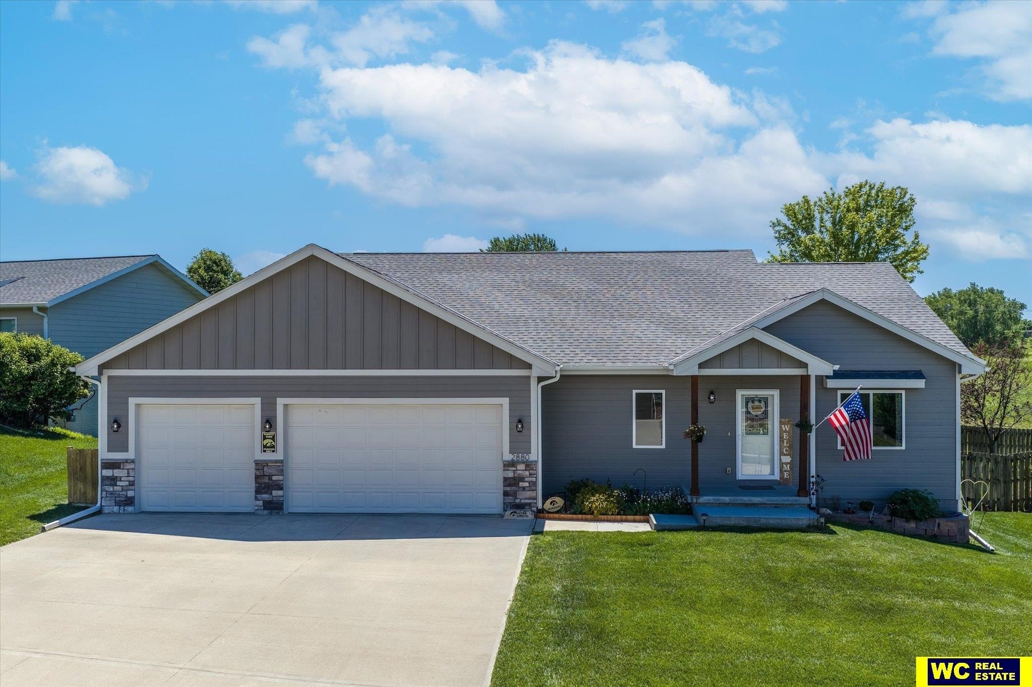 Single Family 4BR 3BA - 2880 Ravae Lane, Blair, NE
