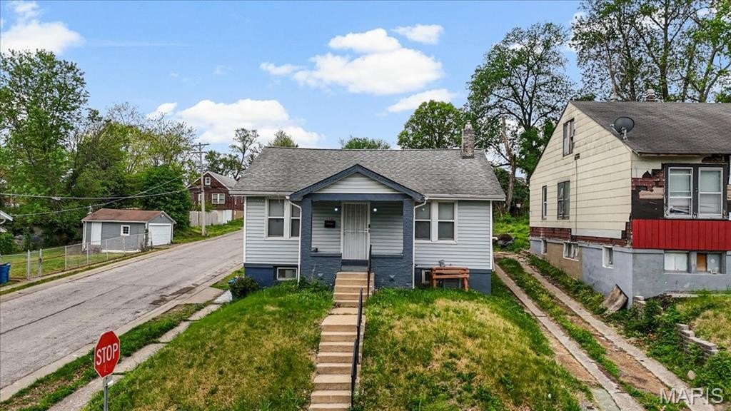 Single Family 3BR 2BA - 7102 Edison Avenue, Velda City, MO