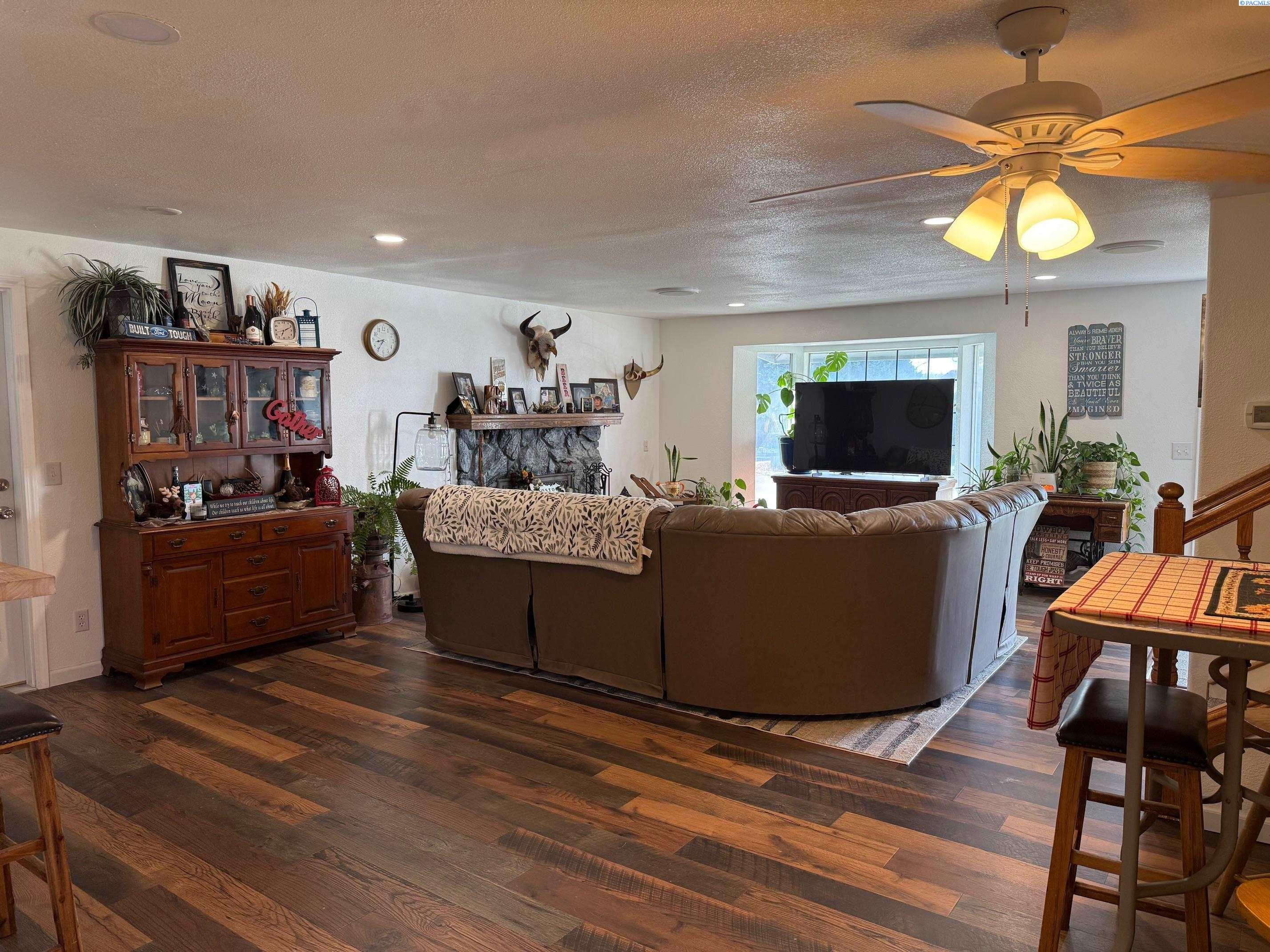 Other 3BR 2BA - 6105 W Sylvester St., Pasco, WA