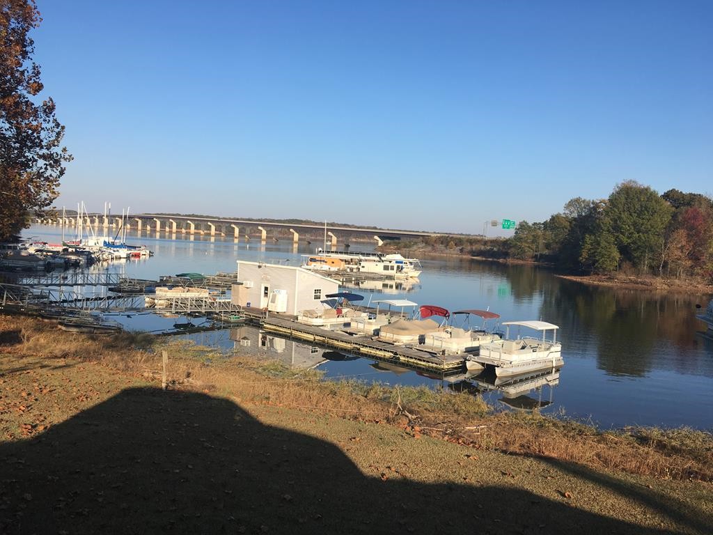 Lots 16 Roanoke Dr  