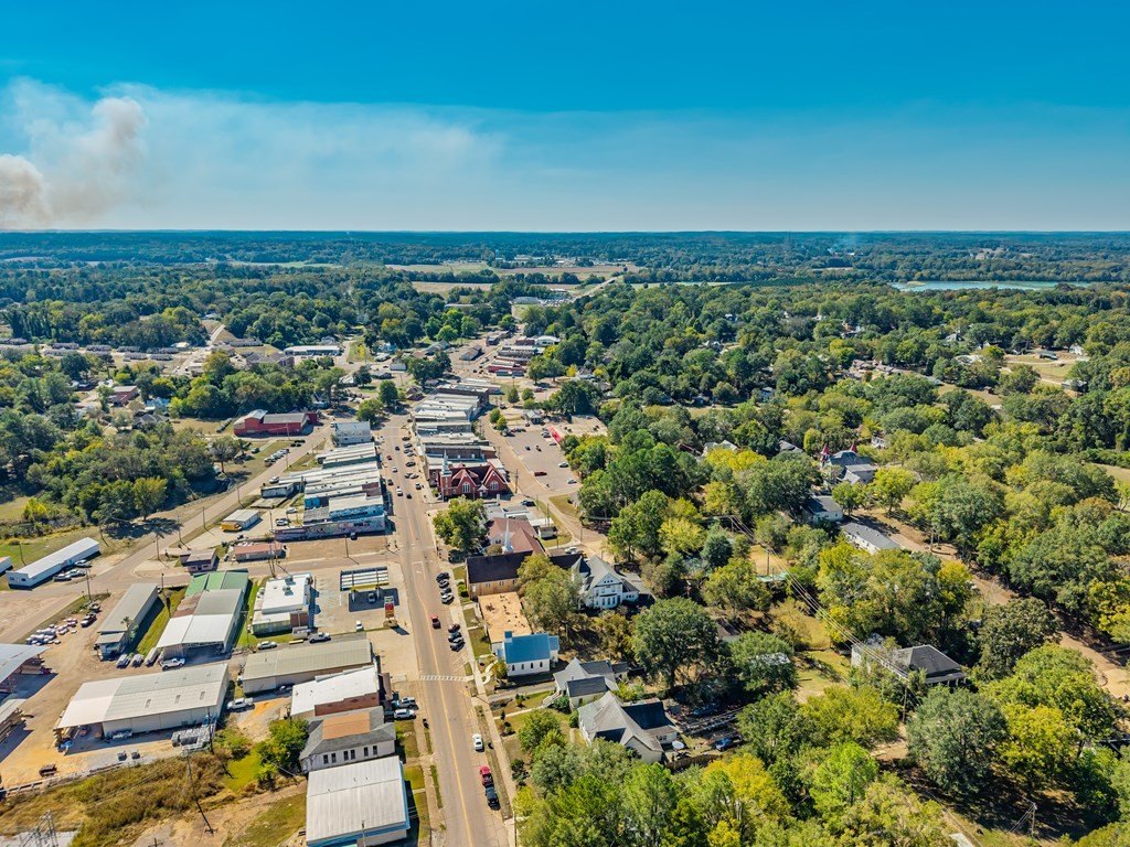 Single Family 2BR 2BA - 615 N. Main Street, Water Valley, MS