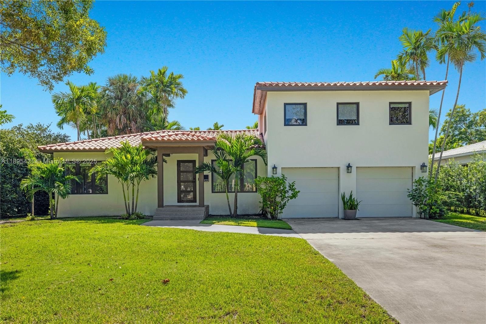 Single Family 3BR 2BA - 1132 NE 101ST St, Miami Shores, FL