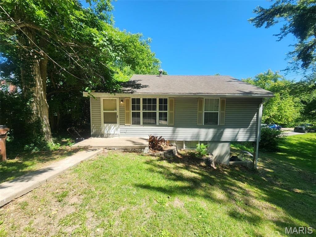 Single Family 2BR 1BA - 7551 Castro Drive, St Louis, MO