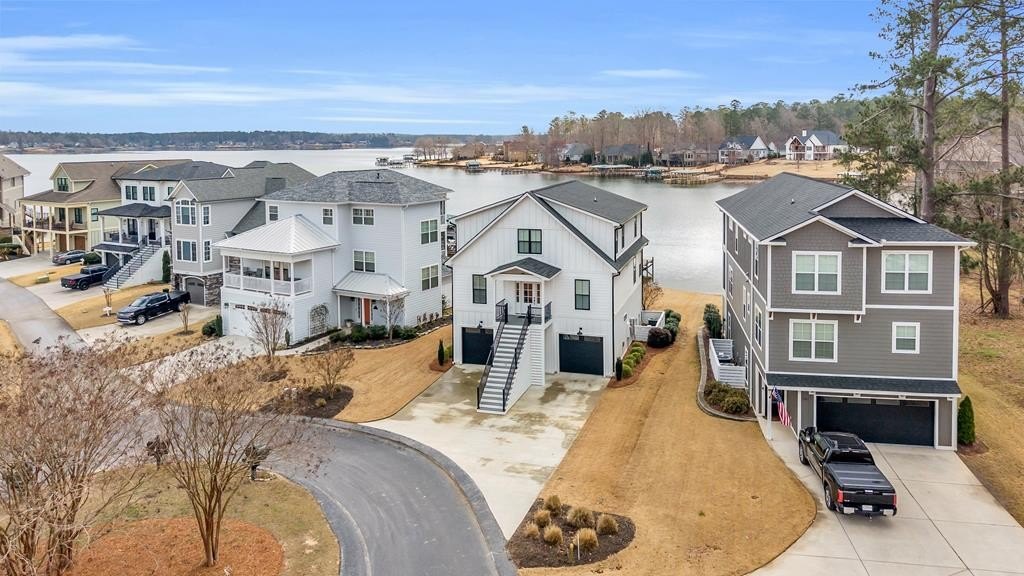 Single Family 4BR 5BA - 158 Polo Ct, Ninety Six, SC