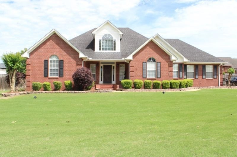 Single Family 4BR 3BA - 128 Pam Ave., Guntown, MS