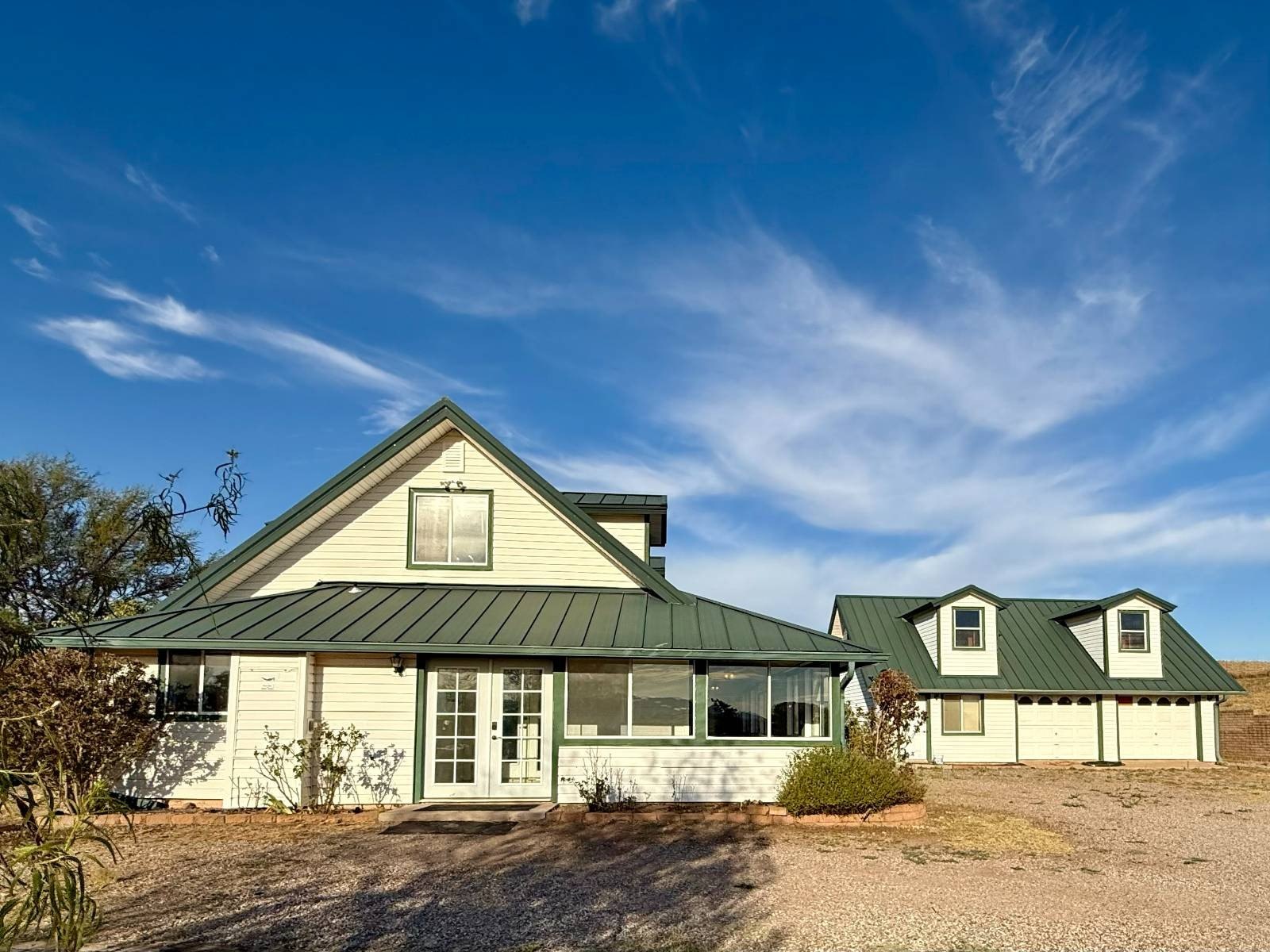 Single Family 3BR 2BA - 2868 Highway 83, Sonoita, AZ