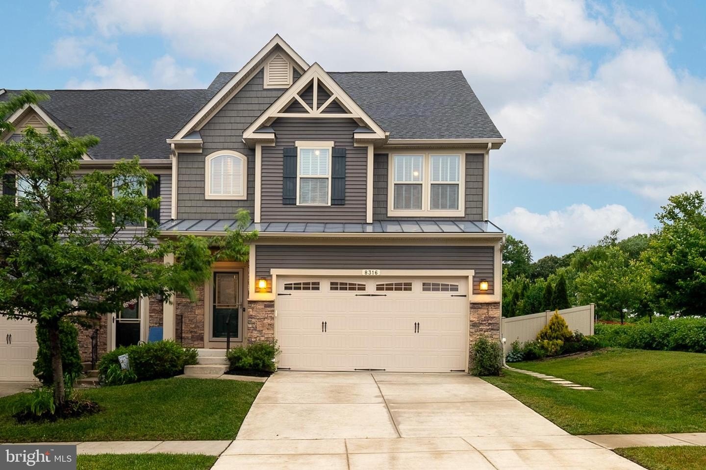 Single Family 4BR 4BA - 8316 PONDVIEW DR, MILLERSVILLE, MD