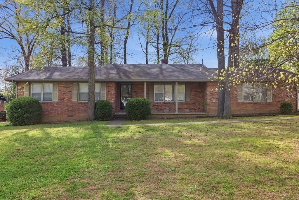 Single Family 3BR 2BA - 1775  Forest Acres Dr., Madisonville, KY