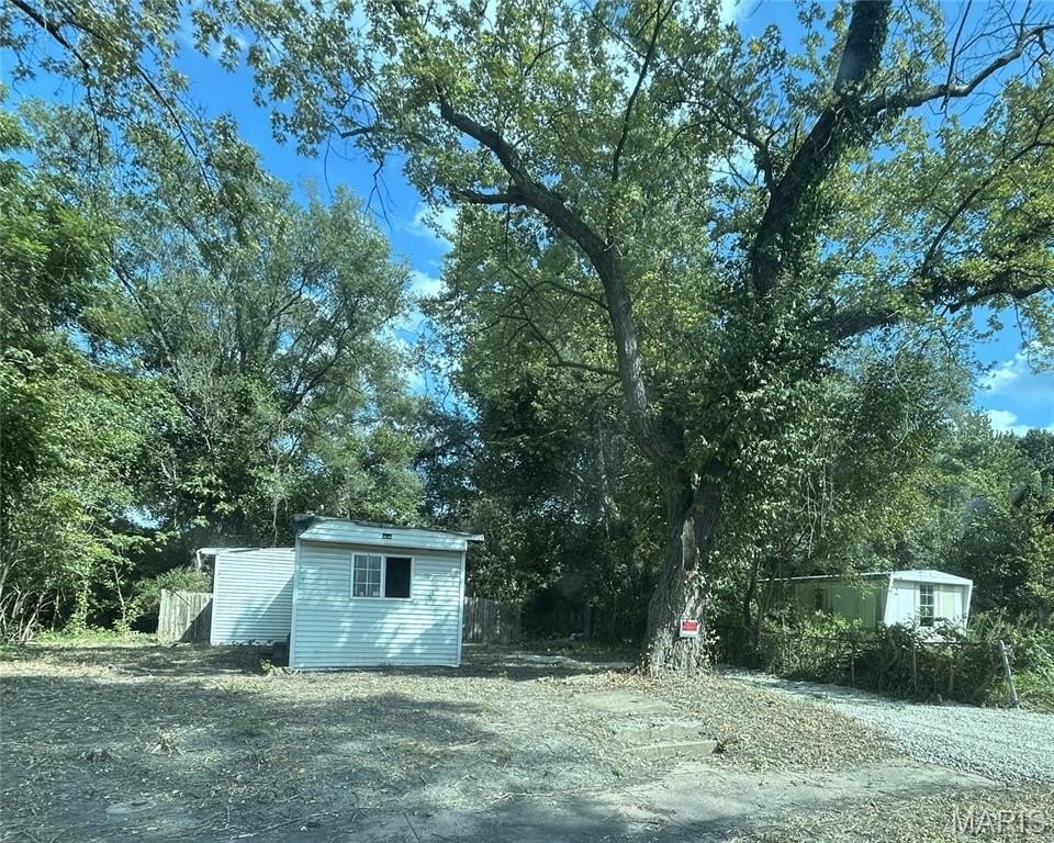 Manufactured Housing - 1516 N 53rd Street, East St Louis, IL