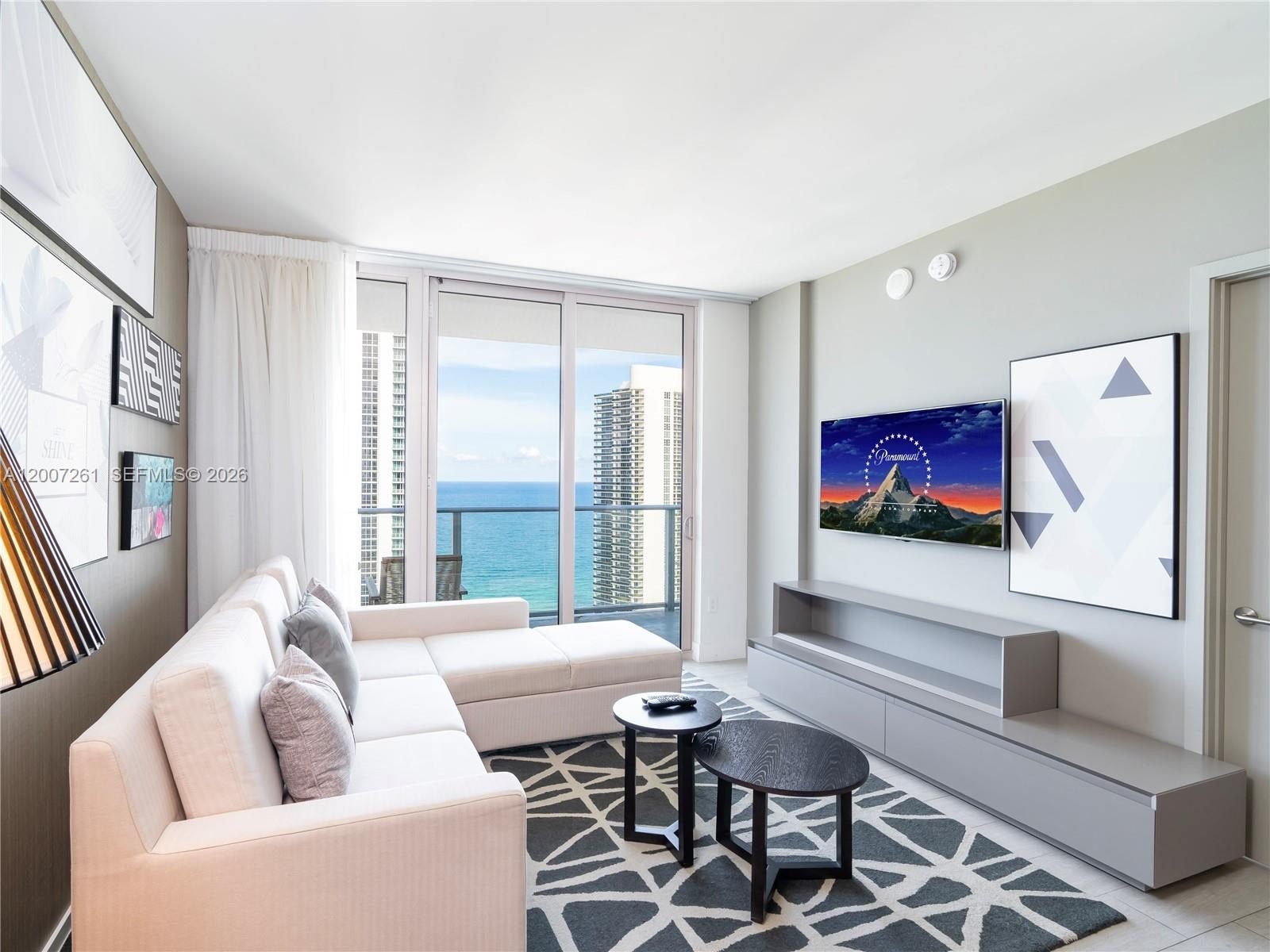 Condo 2BR 2BA - 4010 S Ocean Dr, Hollywood, FL