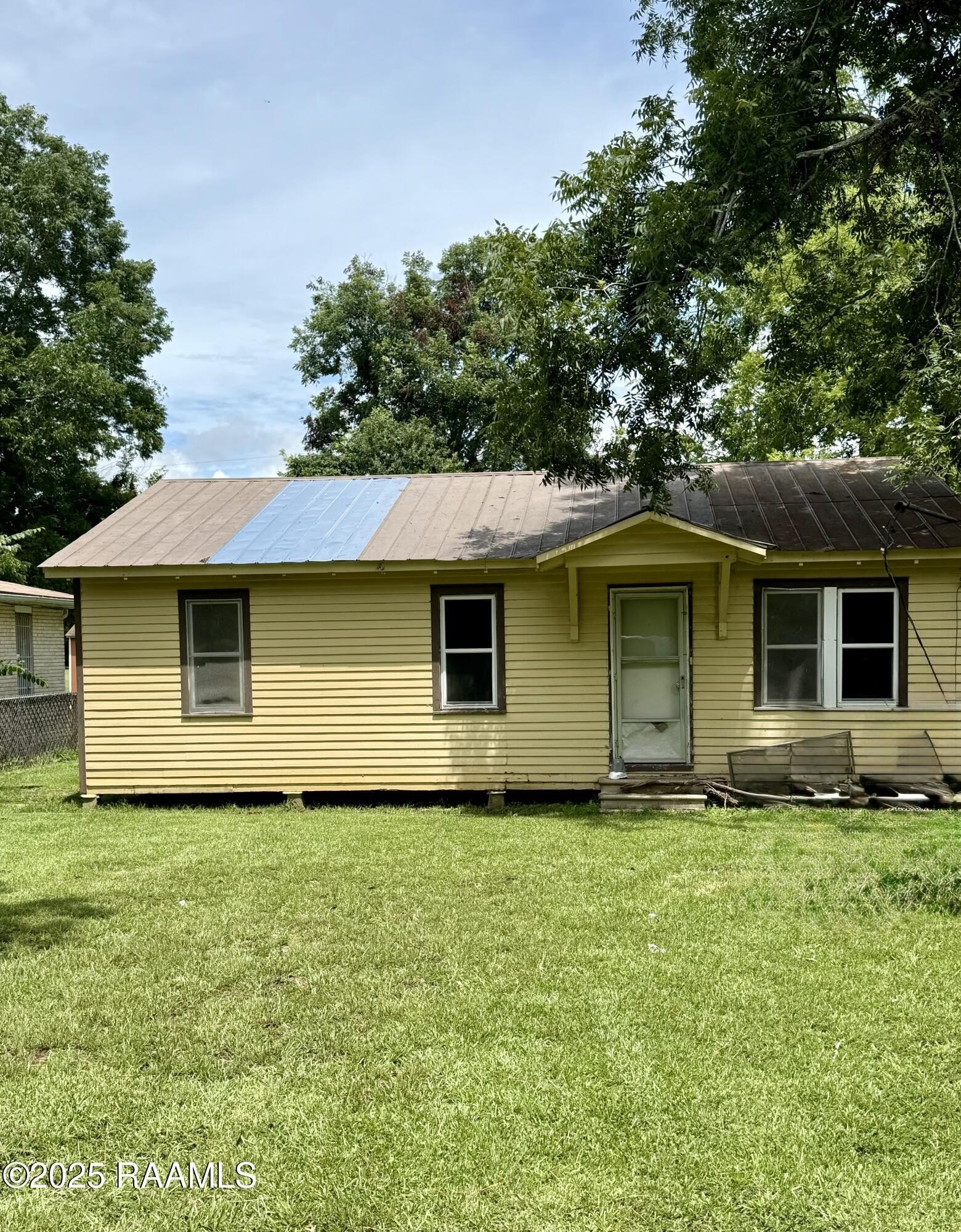 Single Family 3BR 1BA - 810 Ballard Street, Opelousas, LA