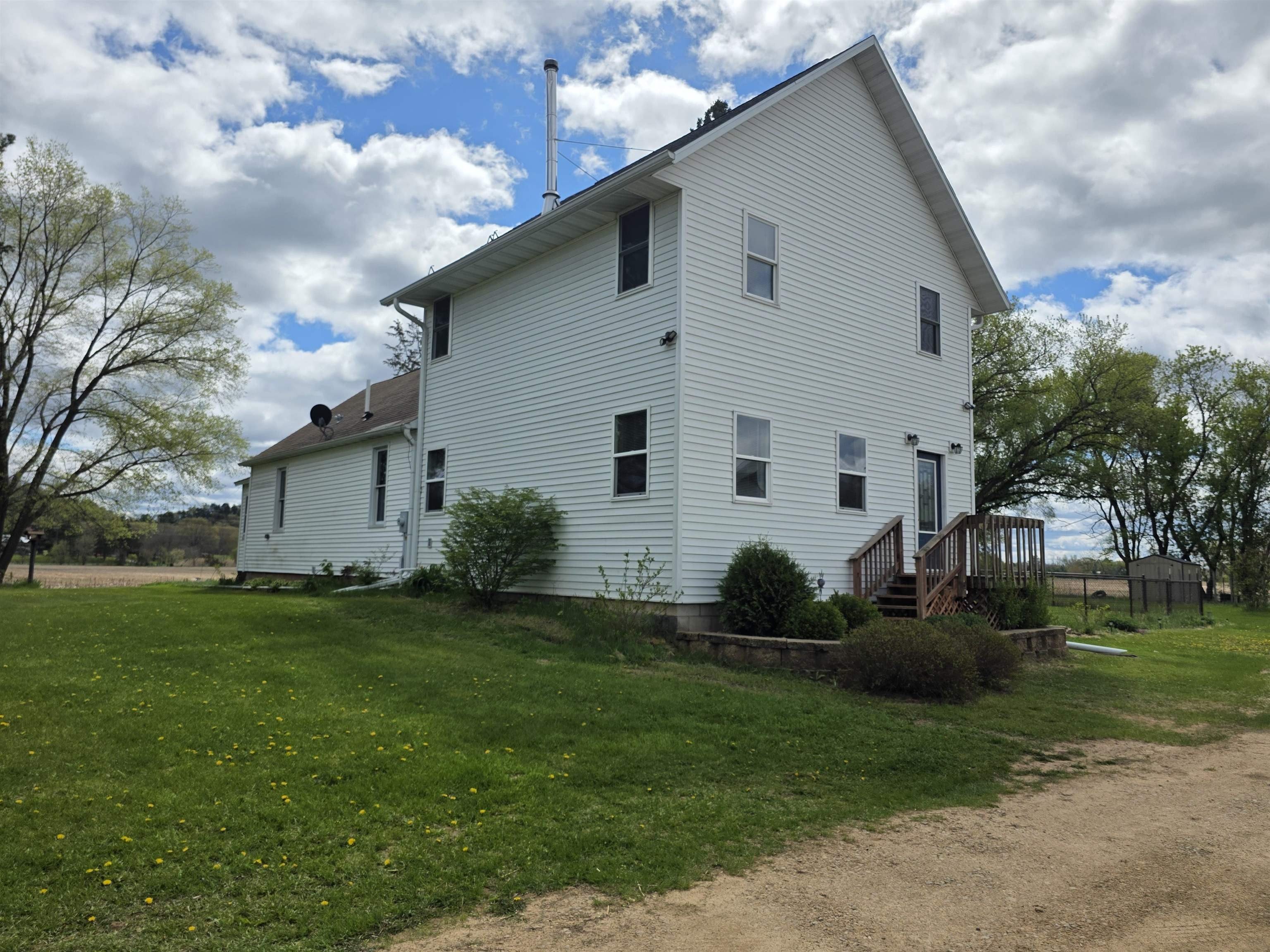 Single Family 3BR 1BA - W6581 Meyer Road, New Lisbon, WI