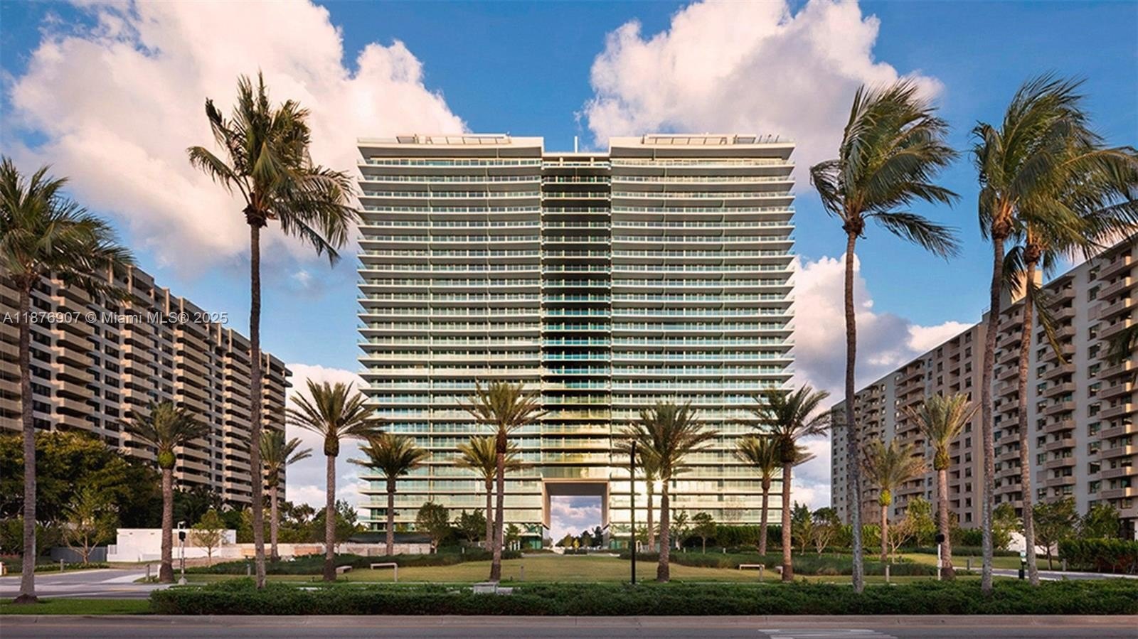 Condo 2BR 3BA - 10201 Collins Ave, Bal Harbour, FL