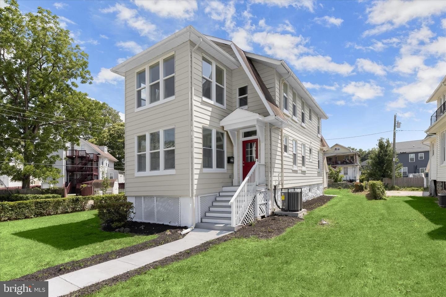 Single Family 8BR 4BA - 4101 WENTWORTH RD, BALTIMORE, MD
