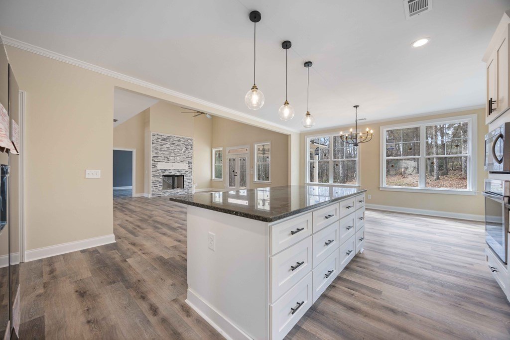 Single Family 5BR 5BA - 10304 EMERSON WAY, MIDLAND, GA