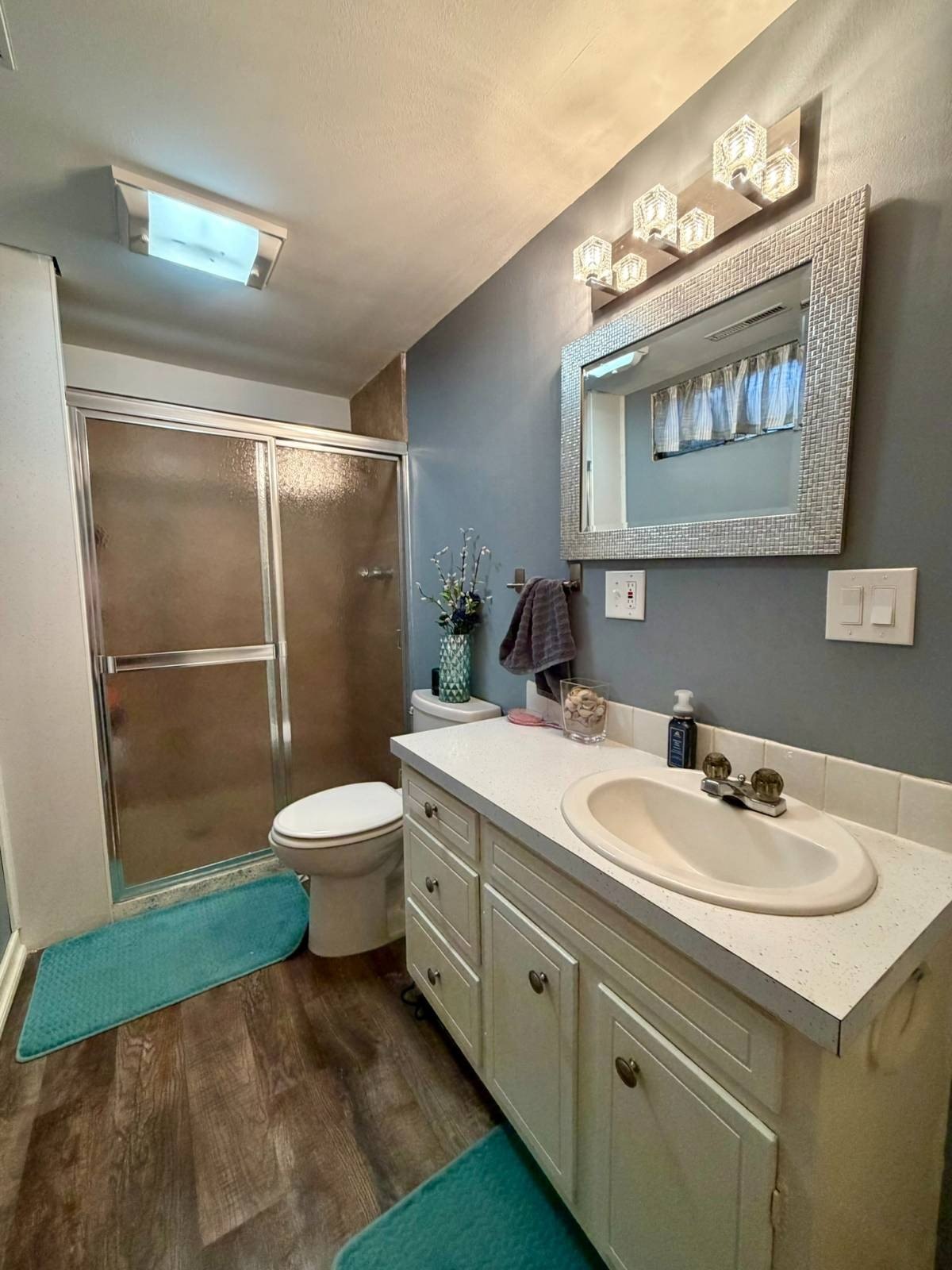 Single Family 4BR 3BA - 2820 N Range Ave, Colby, KS