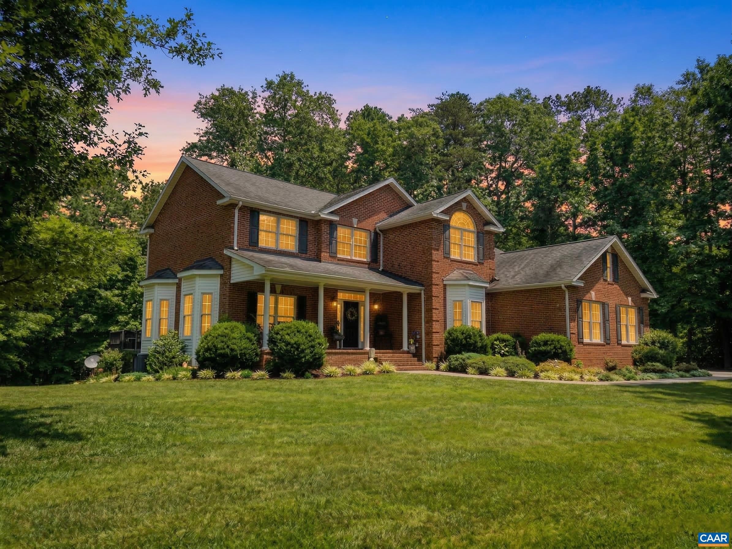 Single Family 4BR 4BA - 4605 BLUE RUN RD, SOMERSET, VA