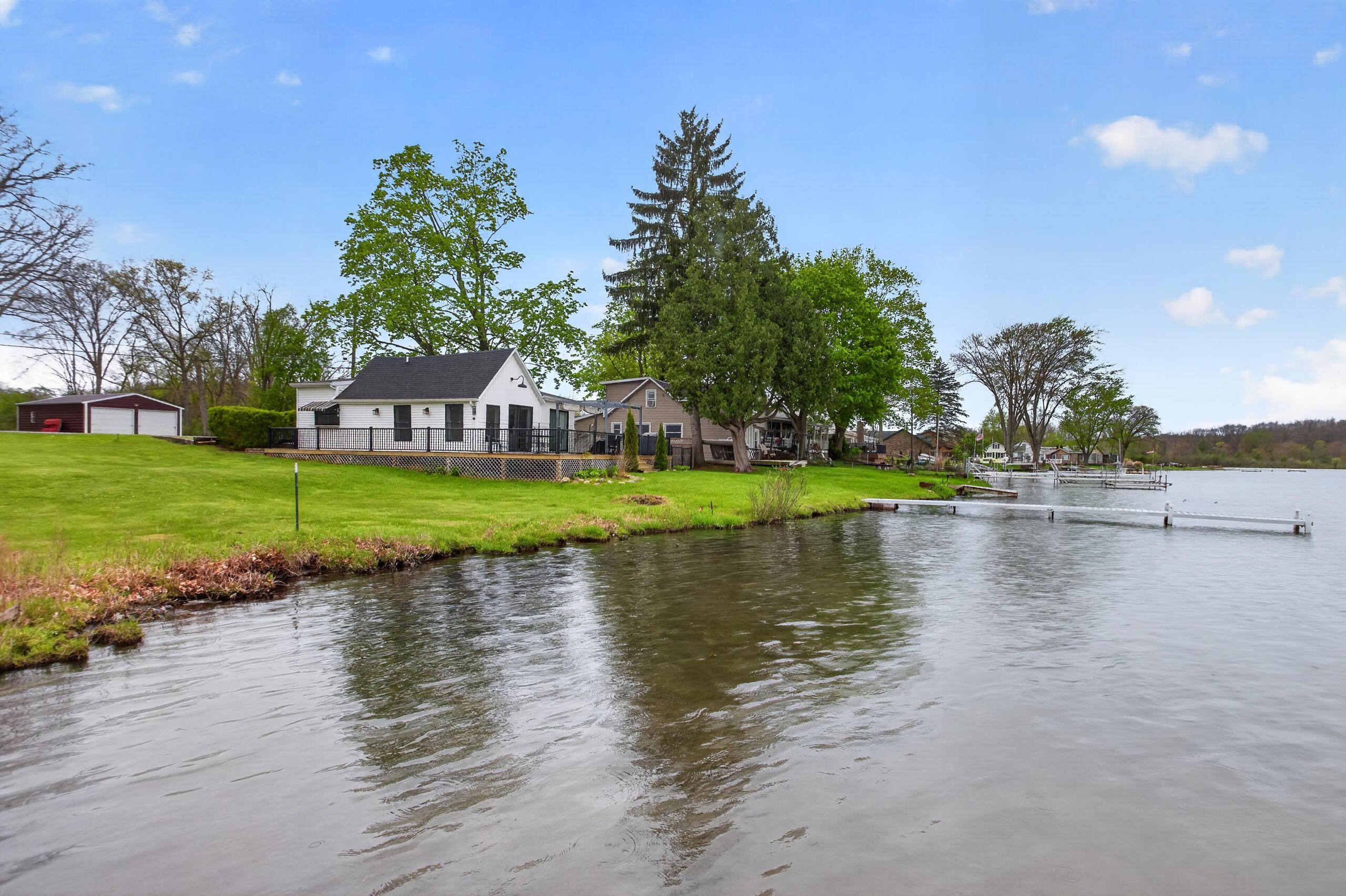 Single Family 3BR 2BA - 622 Swains Lake Drive, Concord, MI