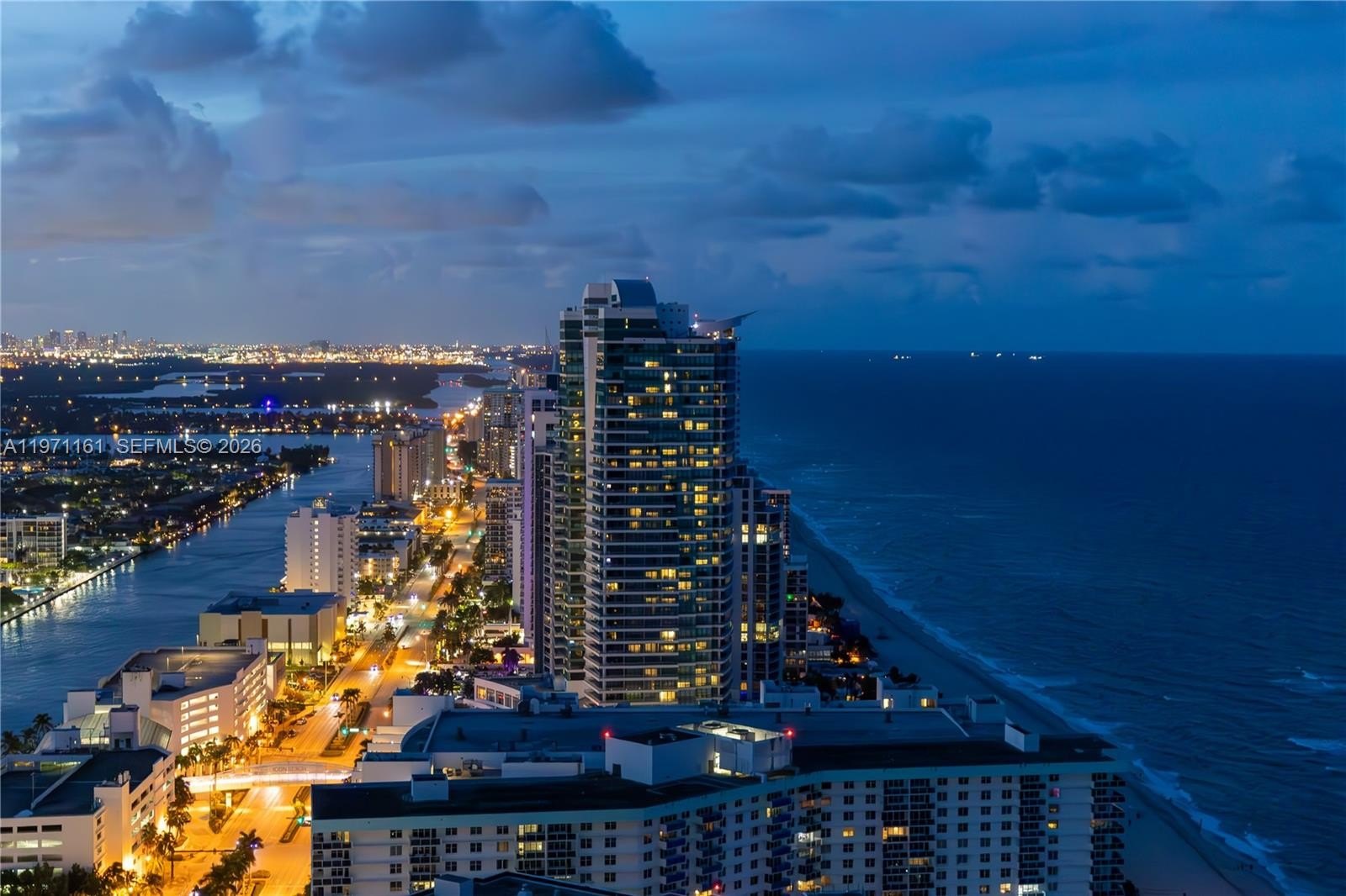 Condo 2BR 2BA - 4111 S Ocean Dr, Hollywood, FL