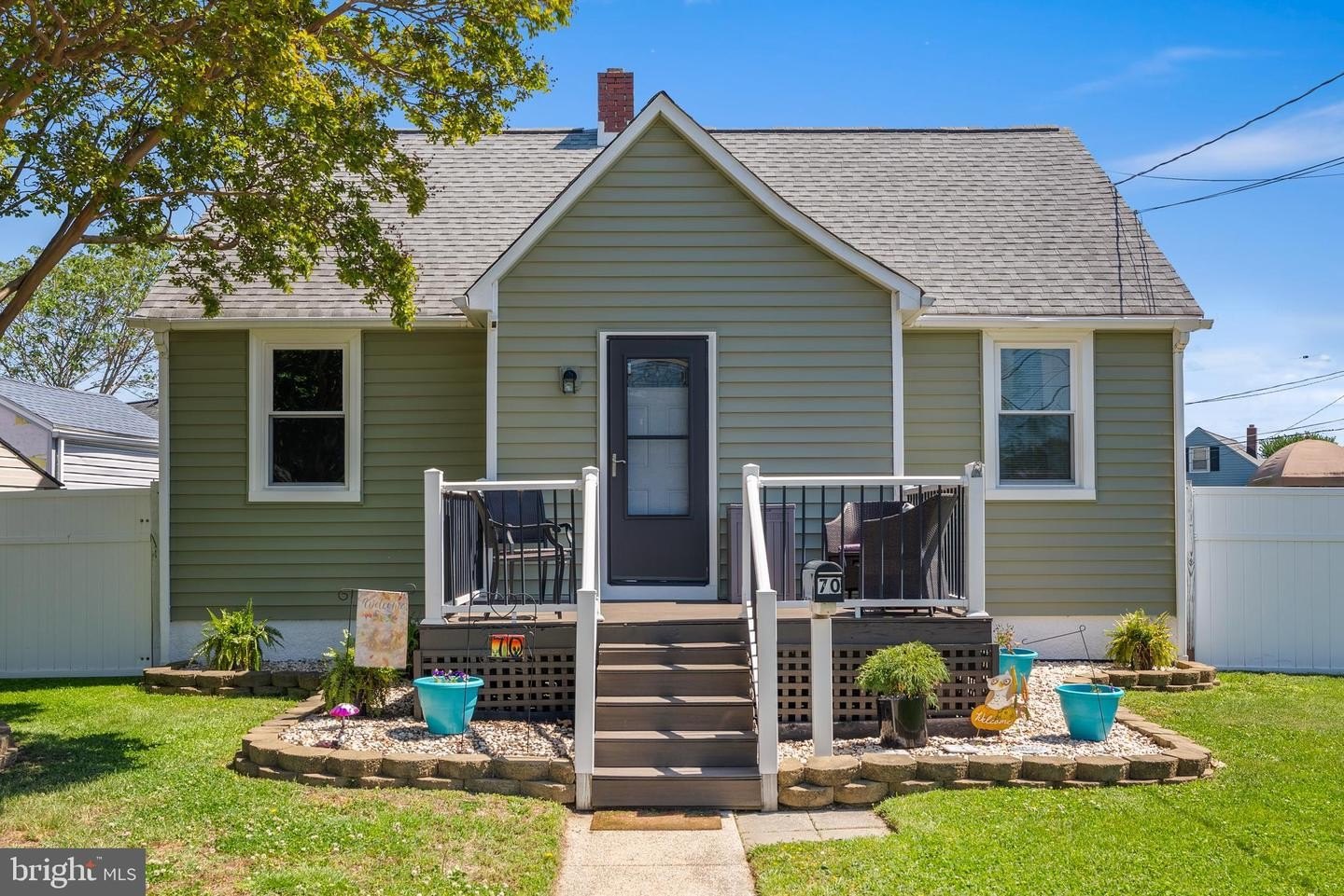 Single Family 3BR 2BA - 70 DEL RIO RD, BALTIMORE, MD