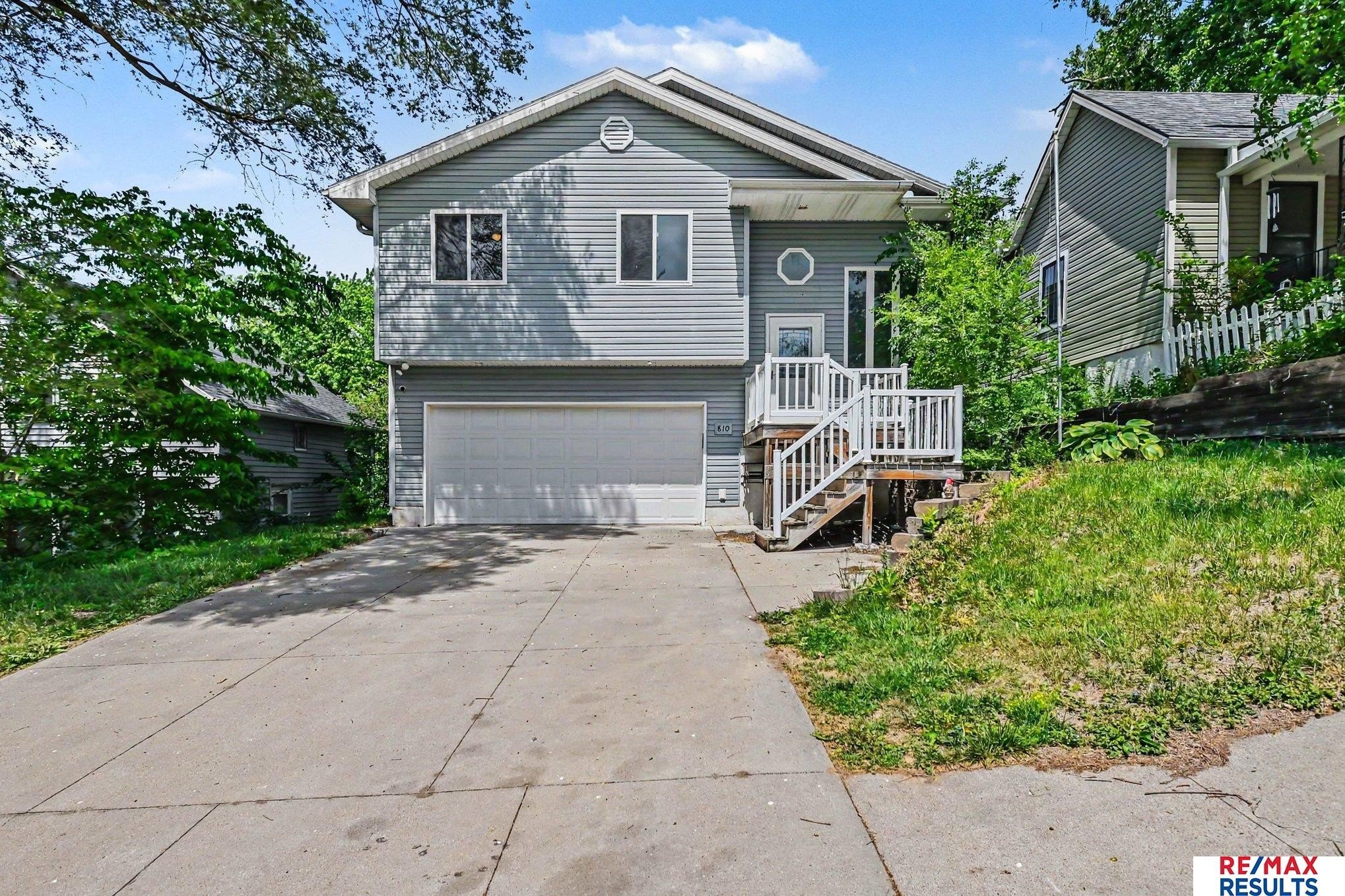 Single Family 4BR 3BA - 810 4th Avenue, Plattsmouth, NE