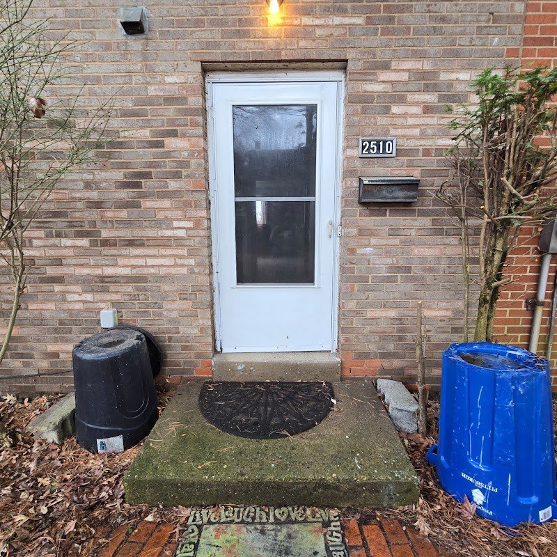 Single Family 2BR - 2510 Park Hill Dr, East Hills, PA