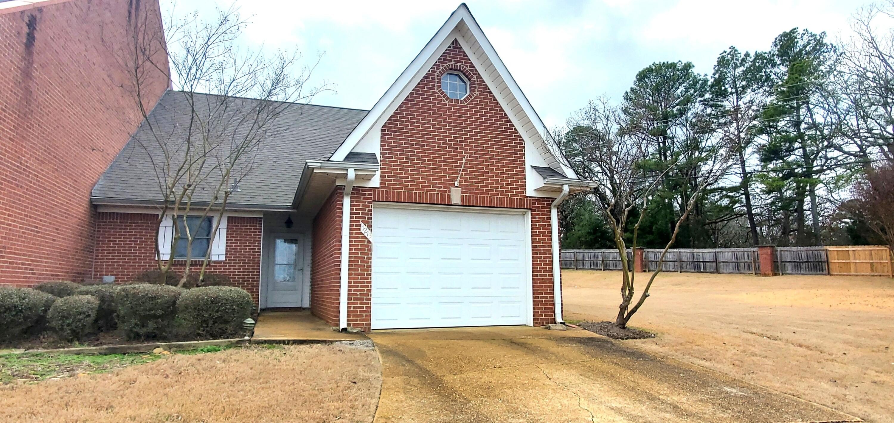 Single Family 3BR 3BA - 1213 Winwood Cv., Tupelo, MS