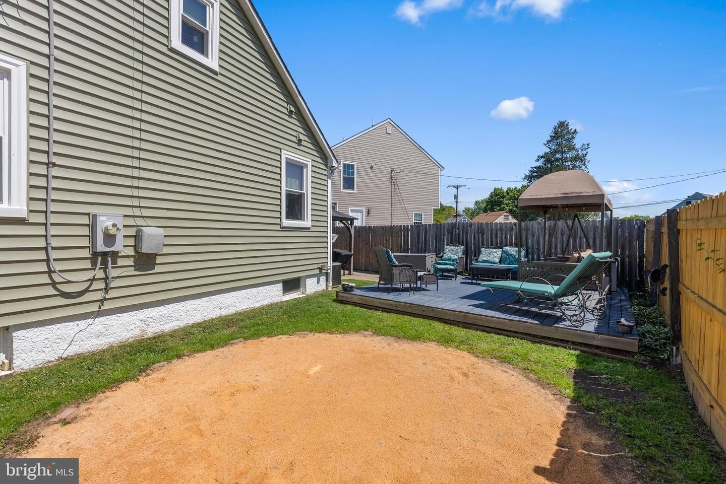 Single Family 3BR 2BA - 70 DEL RIO RD, BALTIMORE, MD