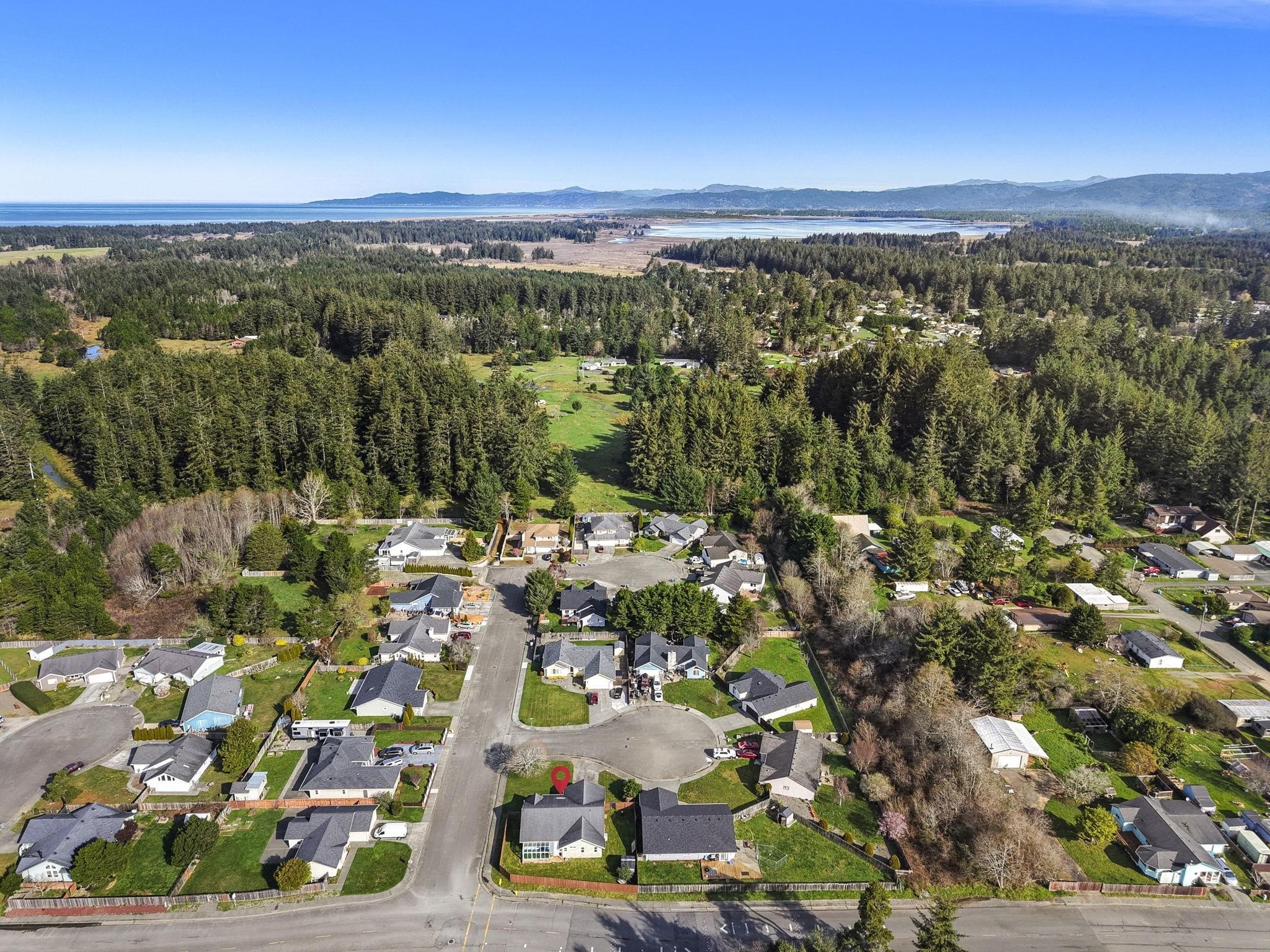 Single Family 3BR 2BA - 105 Georgetown, Crescent City, CA