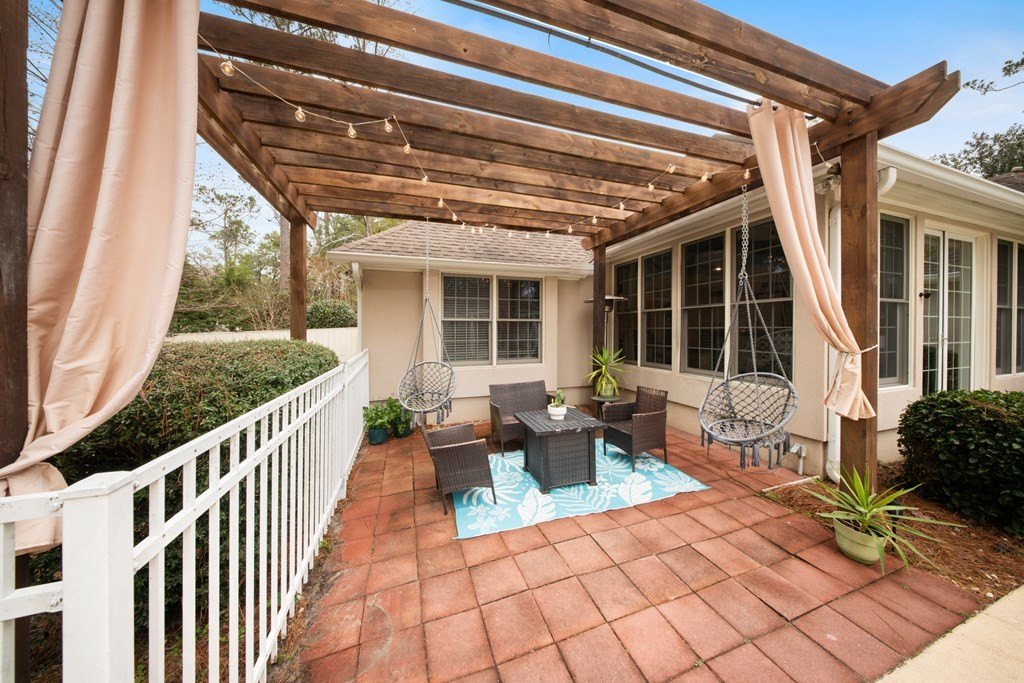 Single Family 4BR 4BA - 1 Trotters Way, Valdosta, GA