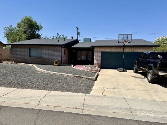 Single Family 3BR 2BA - 36 1st Ave, Page, AZ