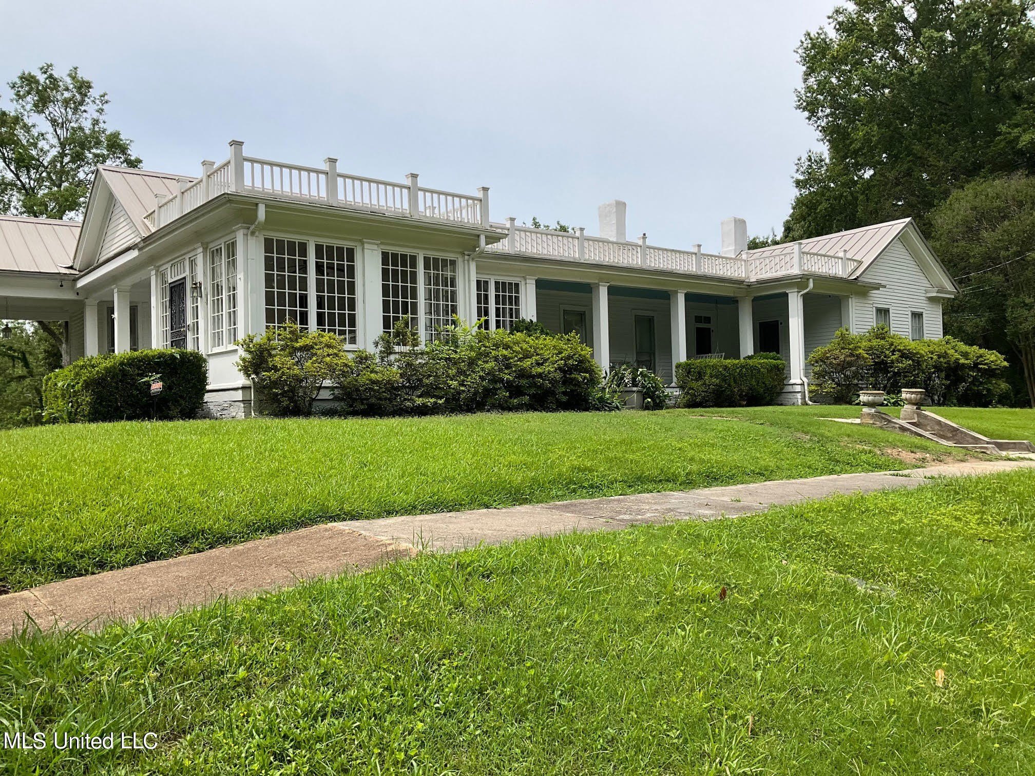 315 W Chulahoma Ave  