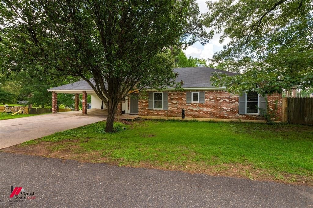 Single Family 3BR 2BA - 1605 Top Bluff Lane, Shreveport, LA