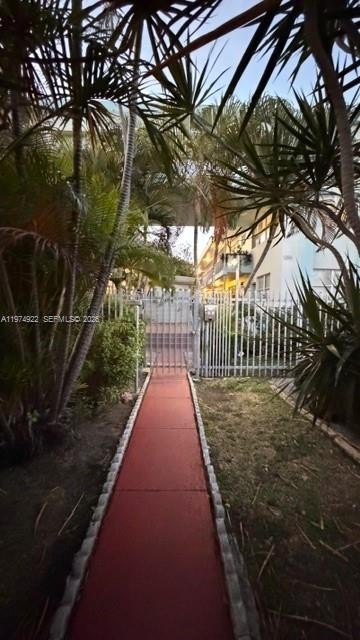 Condo 1BR 1BA - 1275 Marseille Dr, Miami Beach, FL