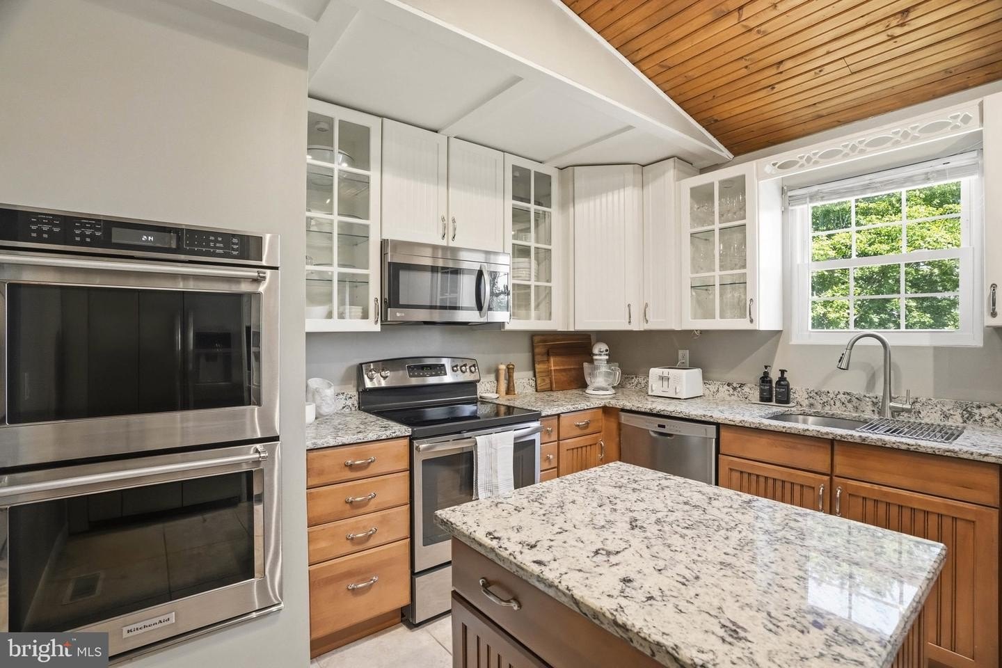 Single Family 4BR 3BA - 807 OAKWOOD RD, GLEN BURNIE, MD