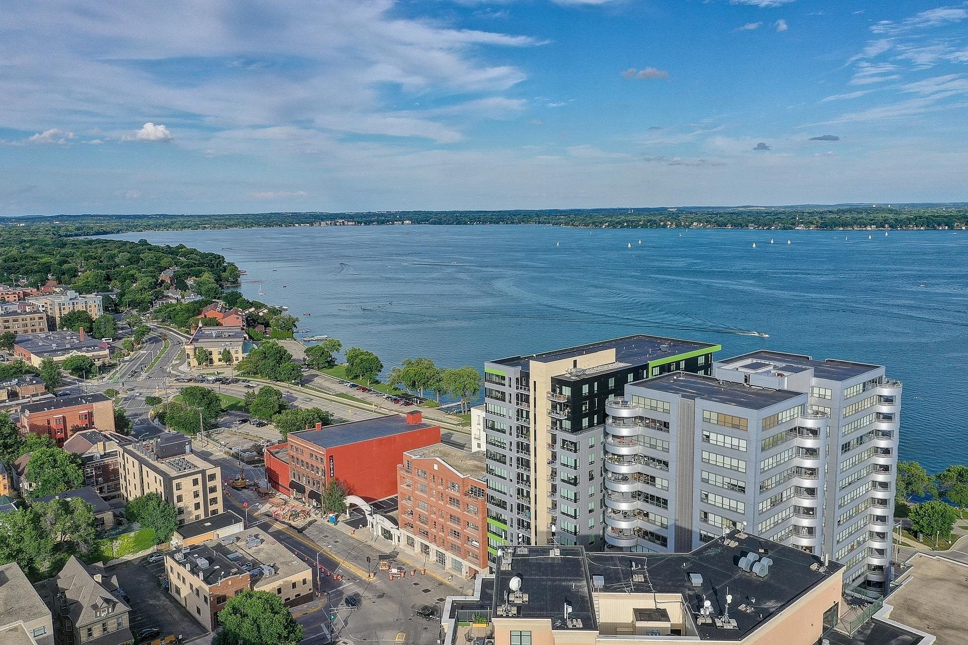 Condo 2BR 2BA - 137 E Wilson Street, Madison, WI