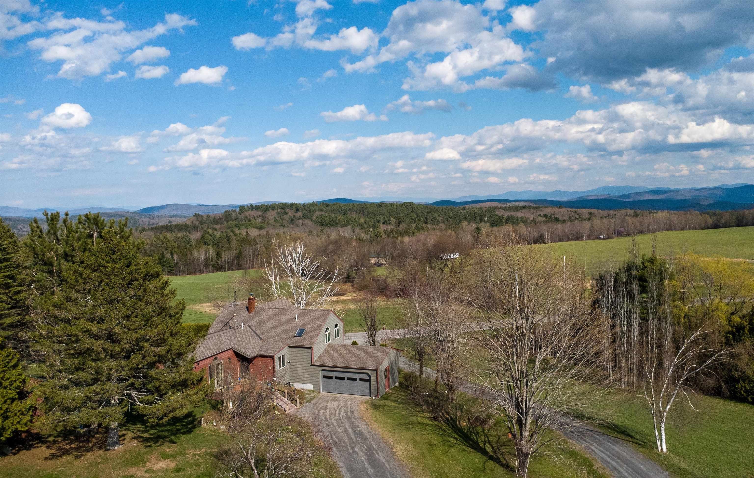 Single Family 3BR 2BA - 238 Greenbanks Hollow Road, Danville, VT