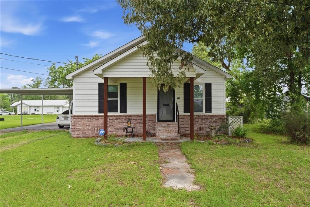 Single Family 3BR 2BA - 403 S Boone St Street, DeQuincy, LA