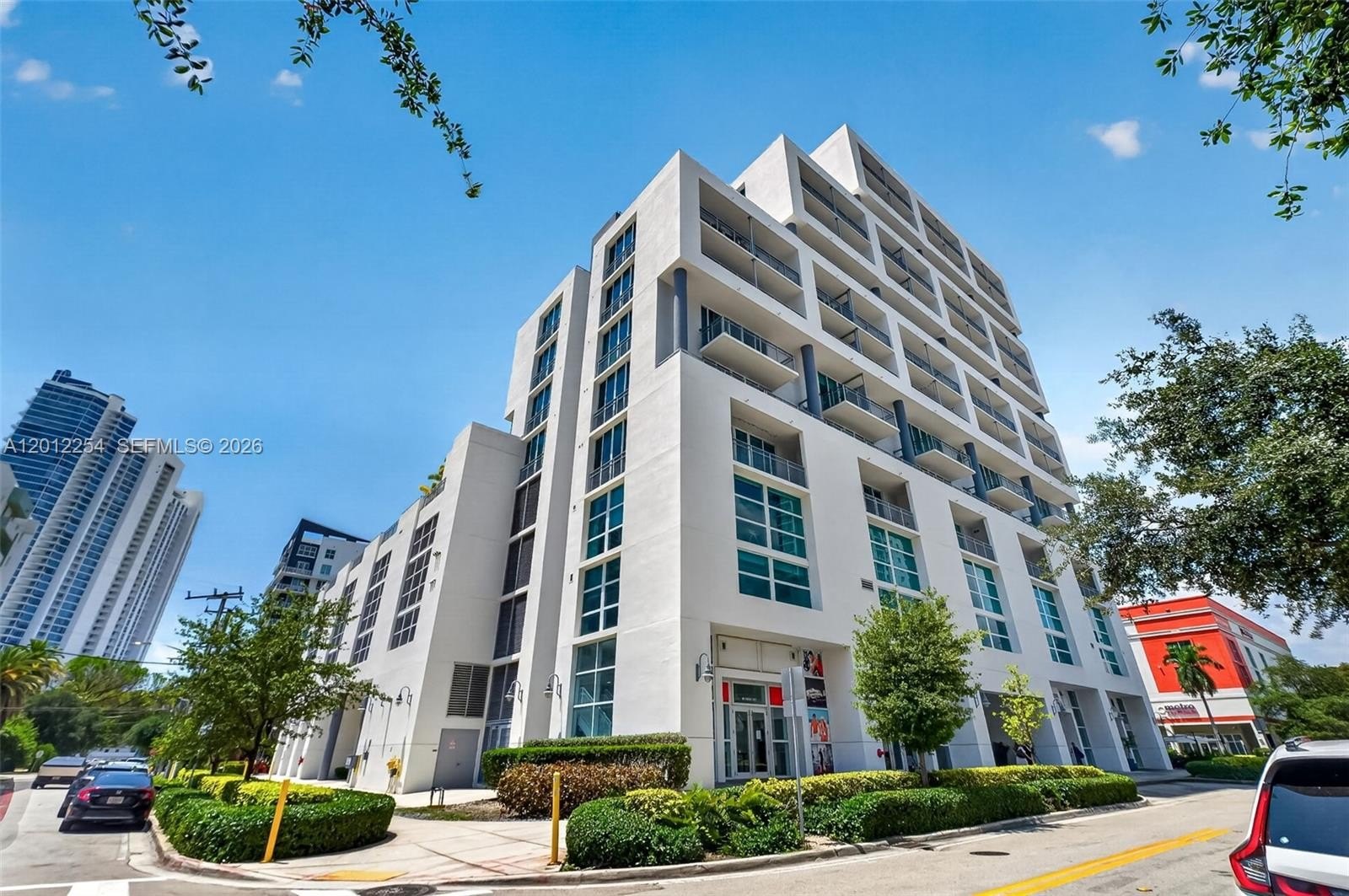 Condo 1BR 1BA - 350 NE 24th St, Miami, FL