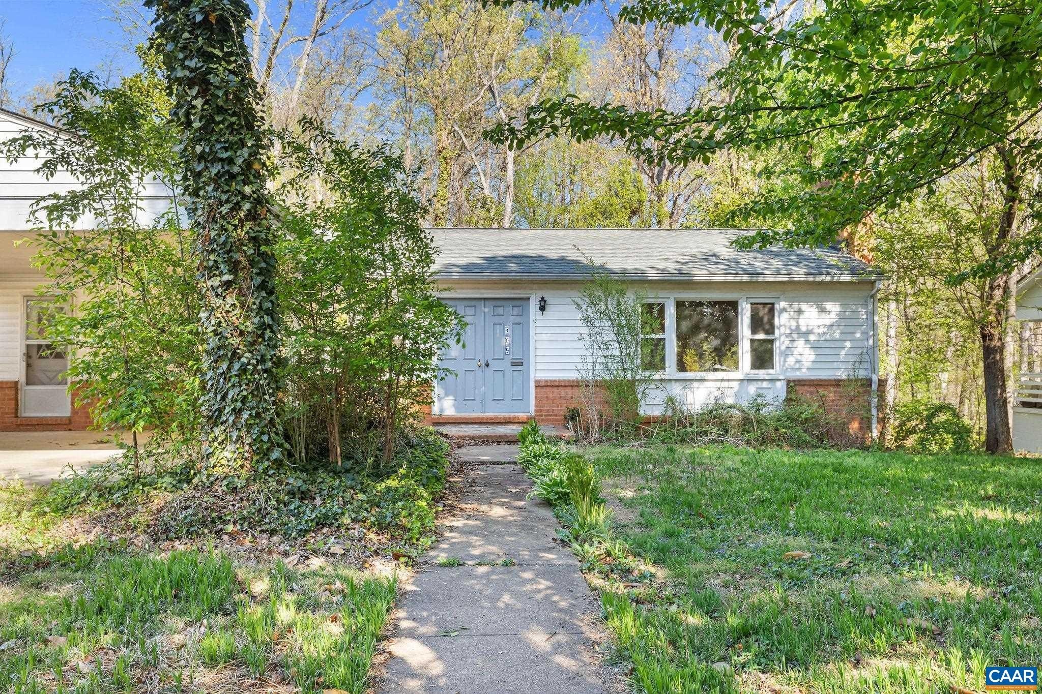 Single Family 3BR 2BA - 109 ELKHORN RD, CHARLOTTESVILLE, VA